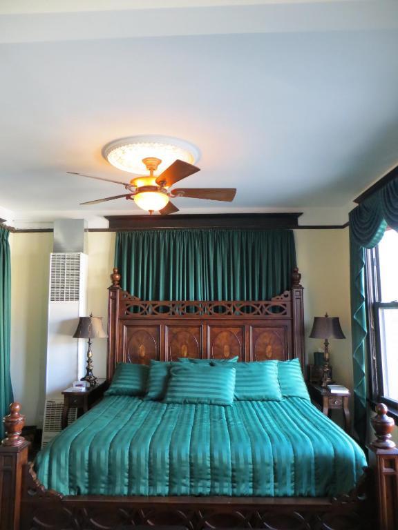 The Polo Inn Bridgeport U.S.A. Chicago Buitenkant foto